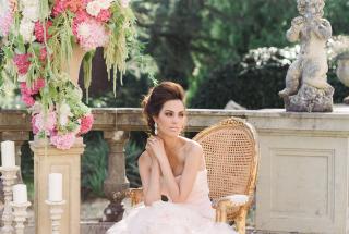 Bride on the Neptune Stairs