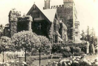 Early Italian Garden at Hatley Park
