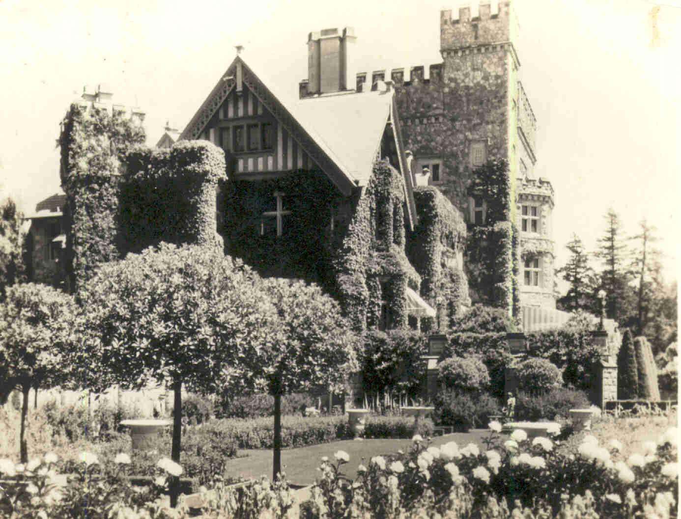 Early Italian Garden at Hatley Park