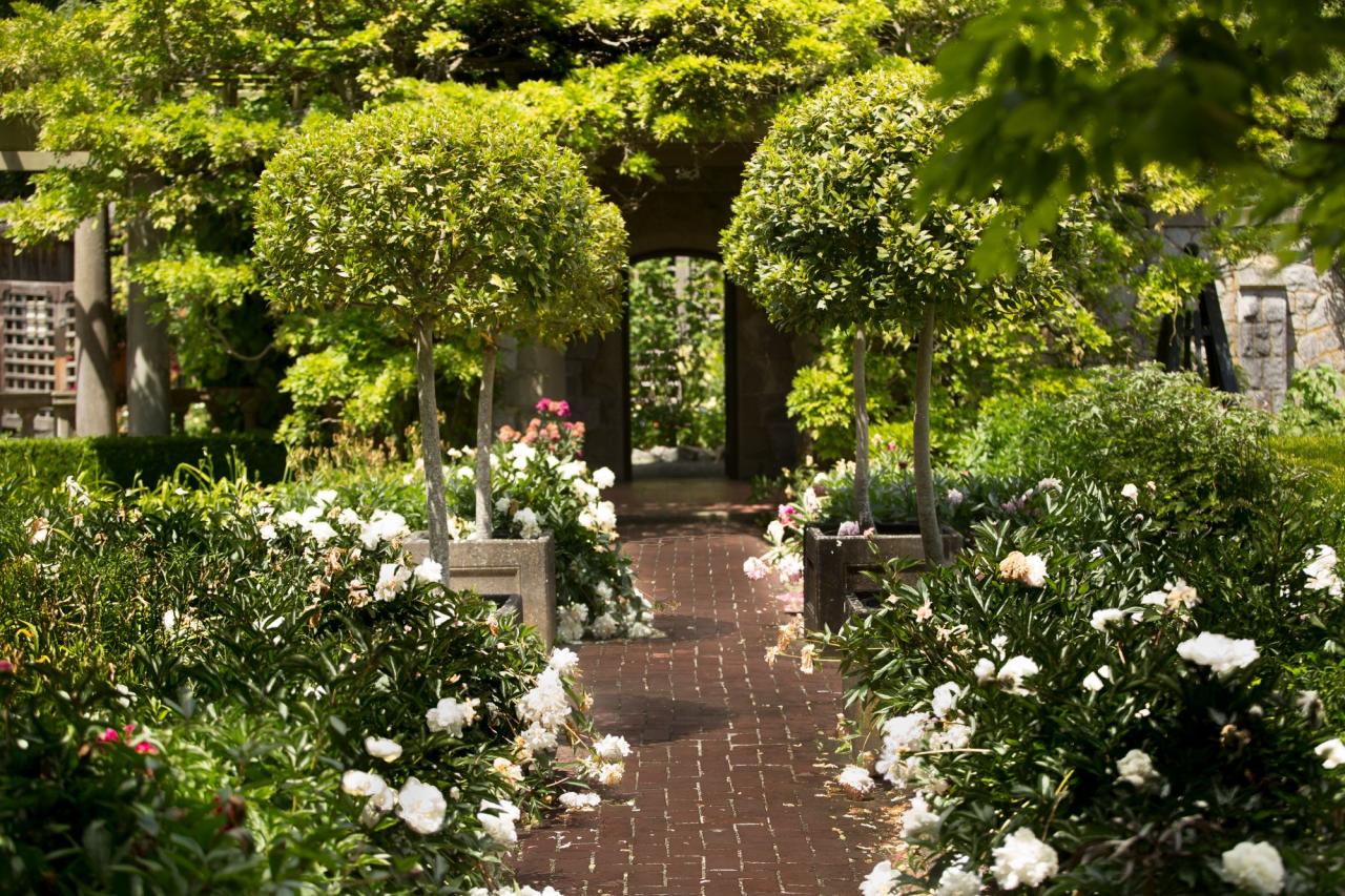 Italian garden | Royal Roads University Hatley Park